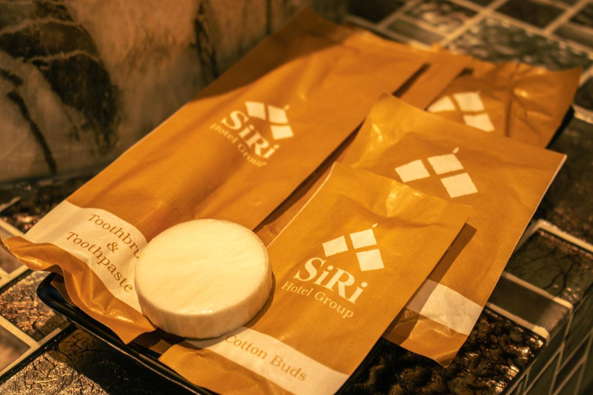 Siri Grand Bangkok Hotel Ngoại thất bức ảnh